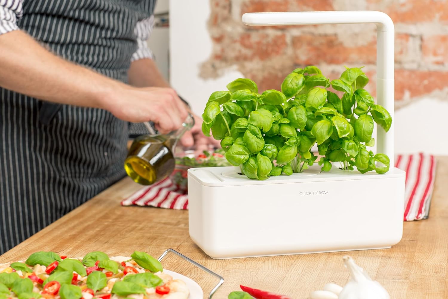 Indoor Kitchen Windowsill, Sma - đánh giá và giá Indoor Herb Garden Grow Light Smart Kit
